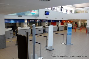 Sector de check in del Aeropuerto Internacional Rosario (ROS/SAAR)