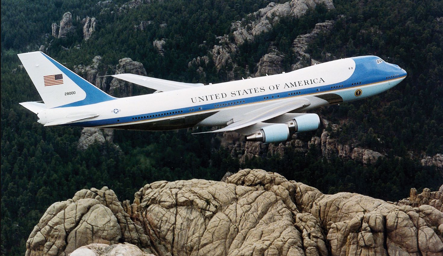 Boeing 747-200 VC-25A SAM 28000 Air Force One