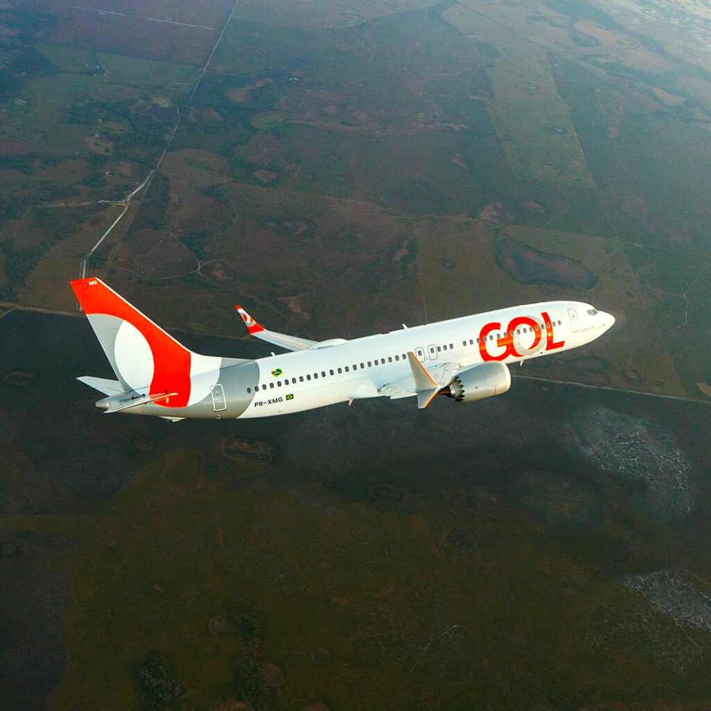 GOL 737