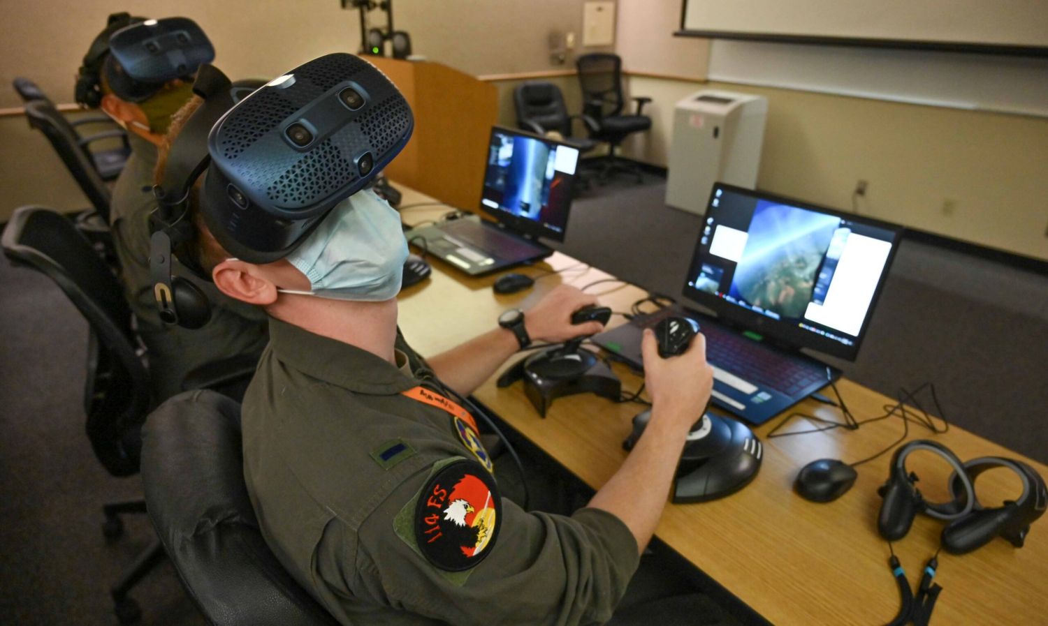 Virtual Reality F-15 pilot training