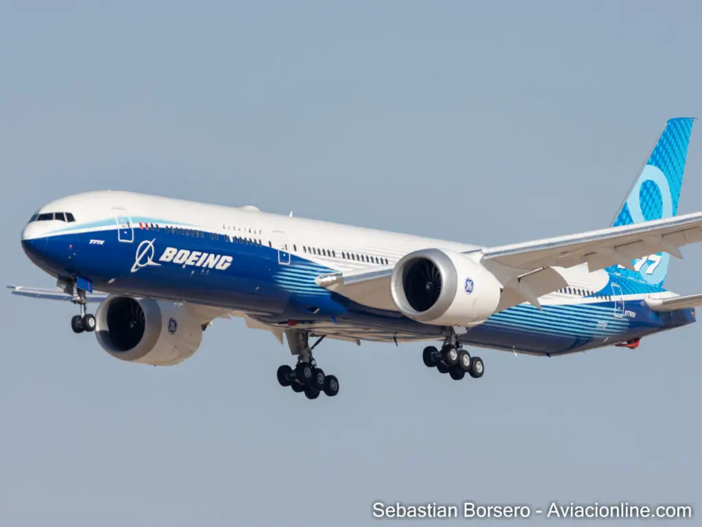 Boeing 777X Dubai Airshow