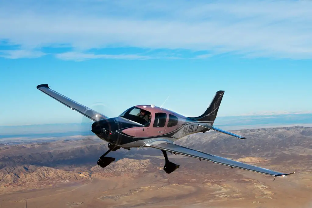 Cirrus Aircraft G6 SR