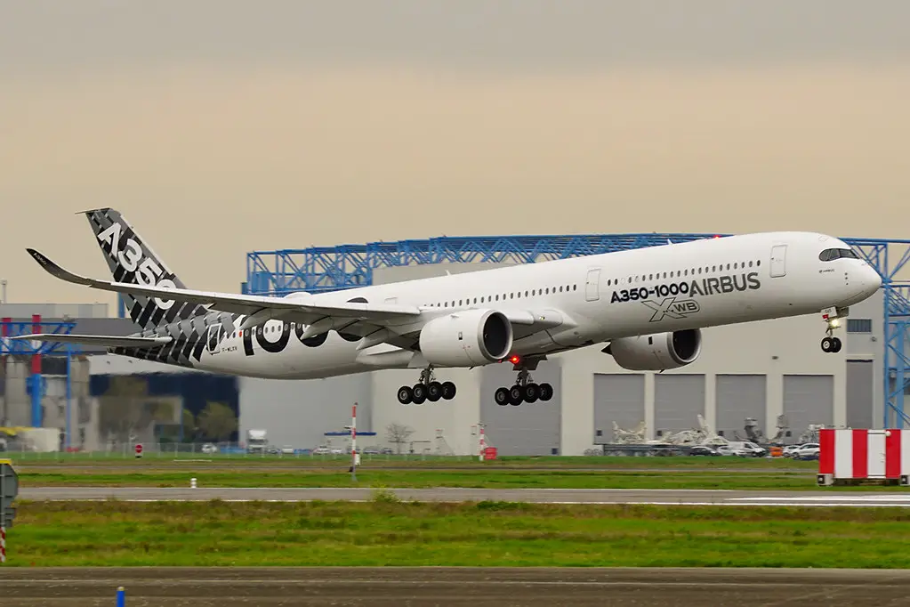 Airbus A350-1000