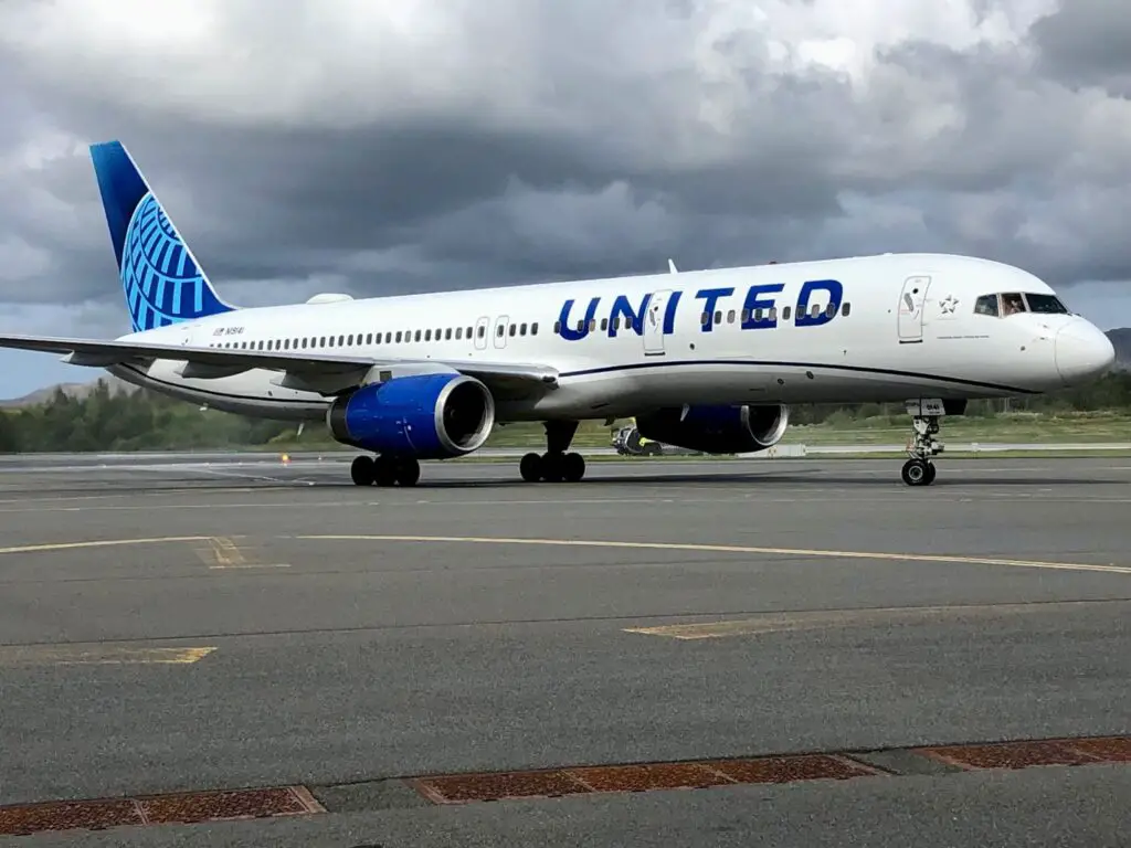 United inaugural a Bergen