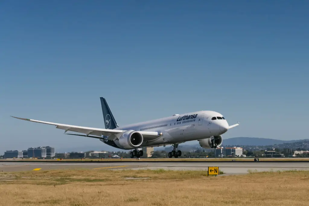 Lufthansa Boeing 787-9 Dreamliner