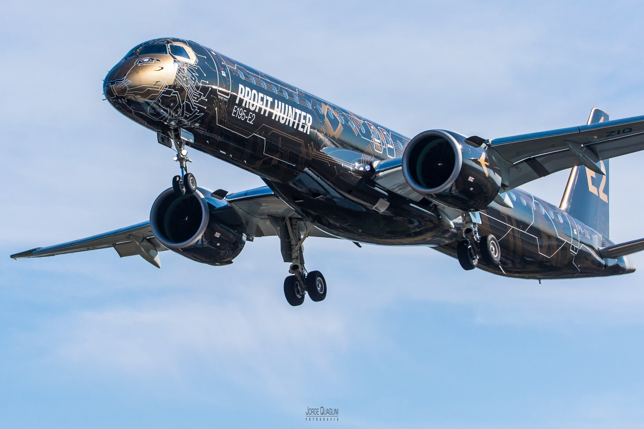 Embraer E195-E2