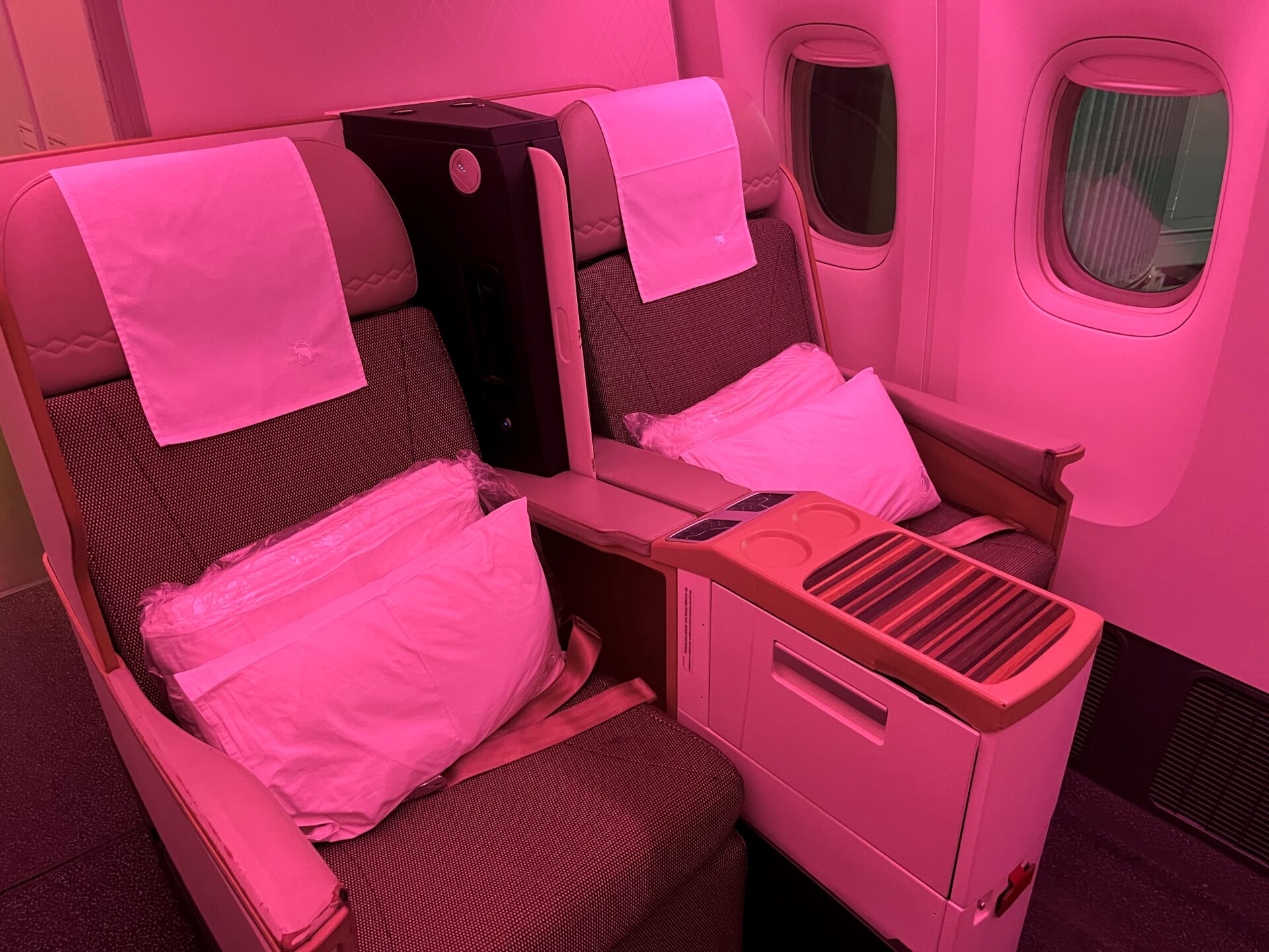 Taag's Business Class From Madrid To Luanda - Aviacionline.com