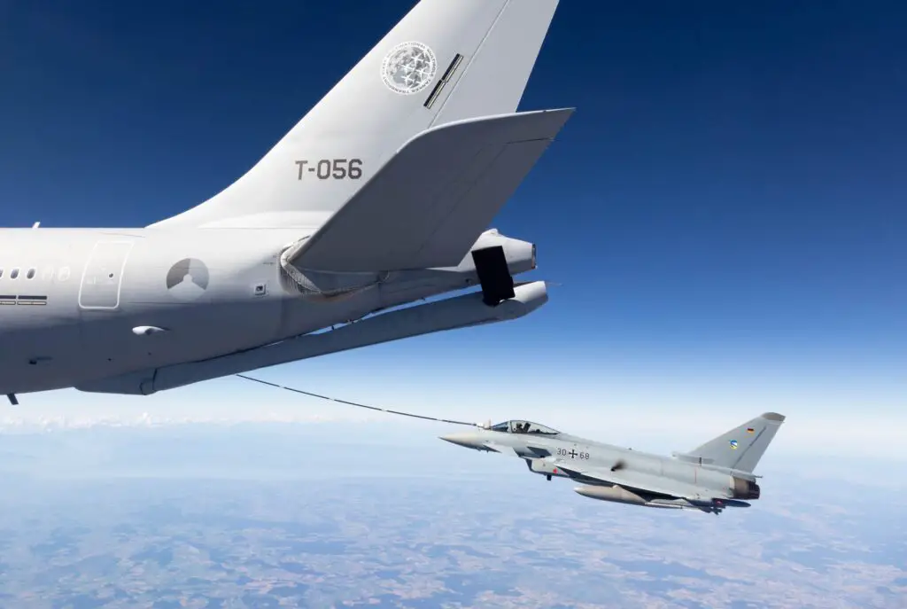 in-flight refueling A330 MRTT MMU