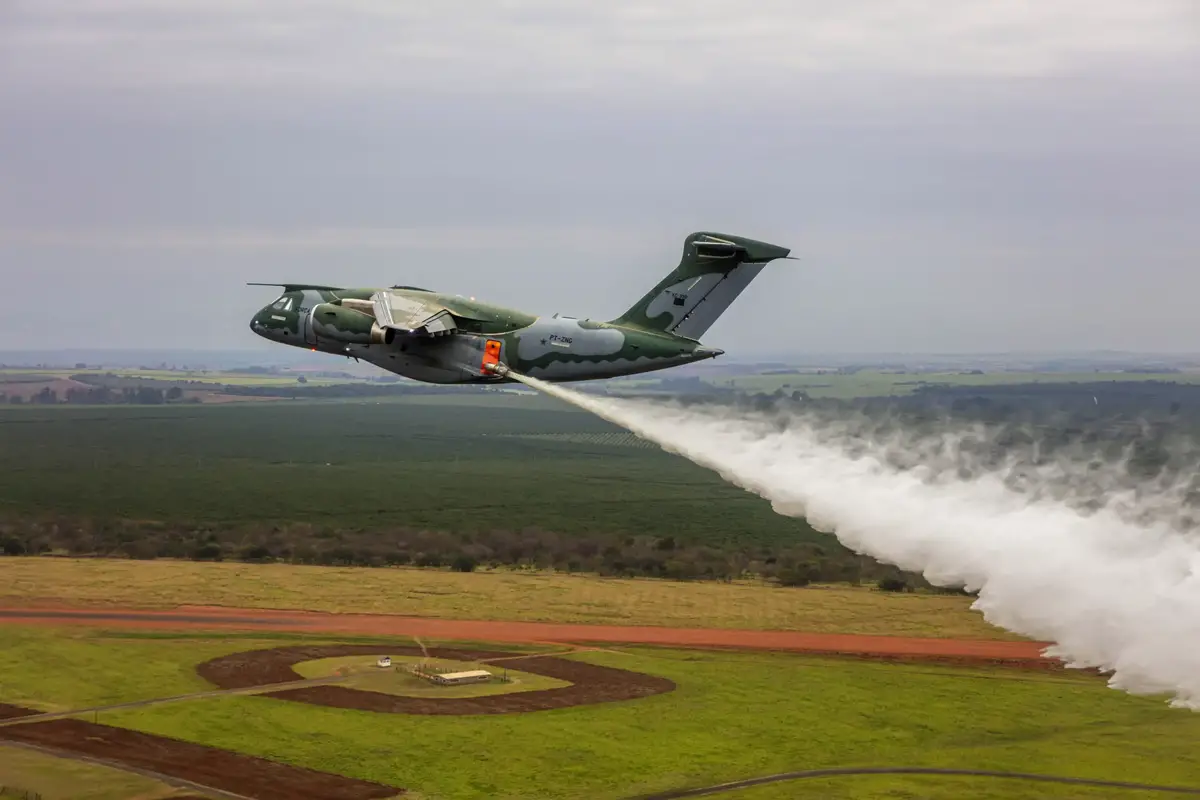 C-390 para República Checa