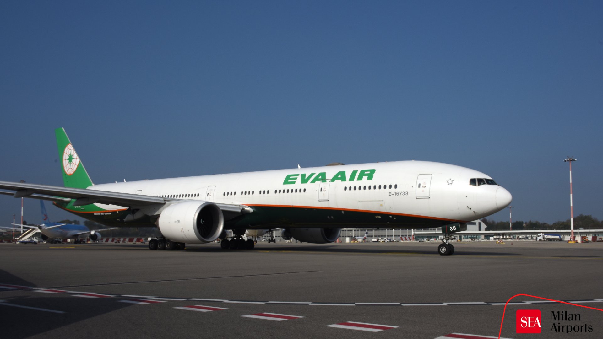 Eva Air Milan