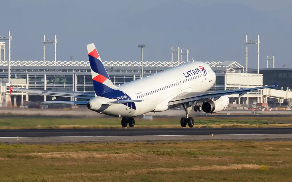 LATAM Airlines A320 - CC-COQ