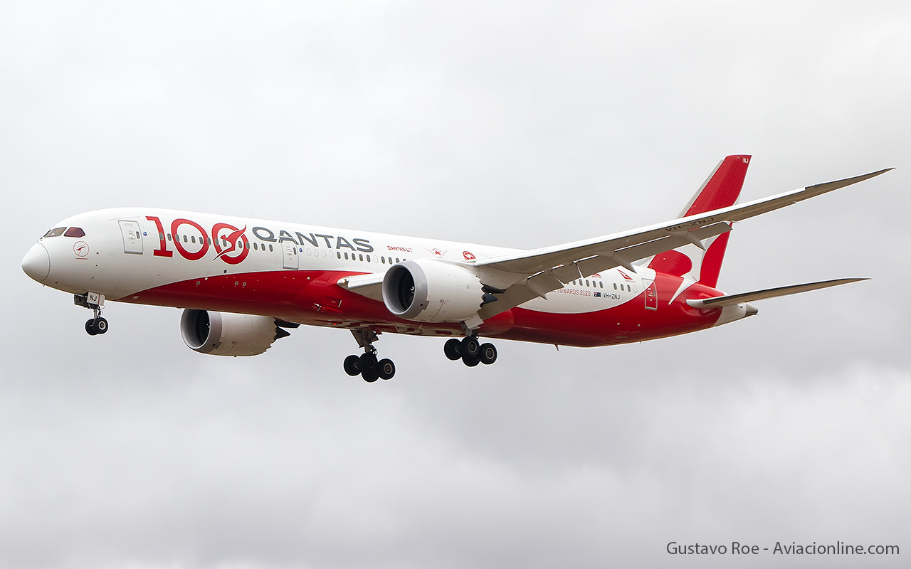 VH-ZNJ - Qantas - Boeing 787-9 - 100th Anniversary Livery