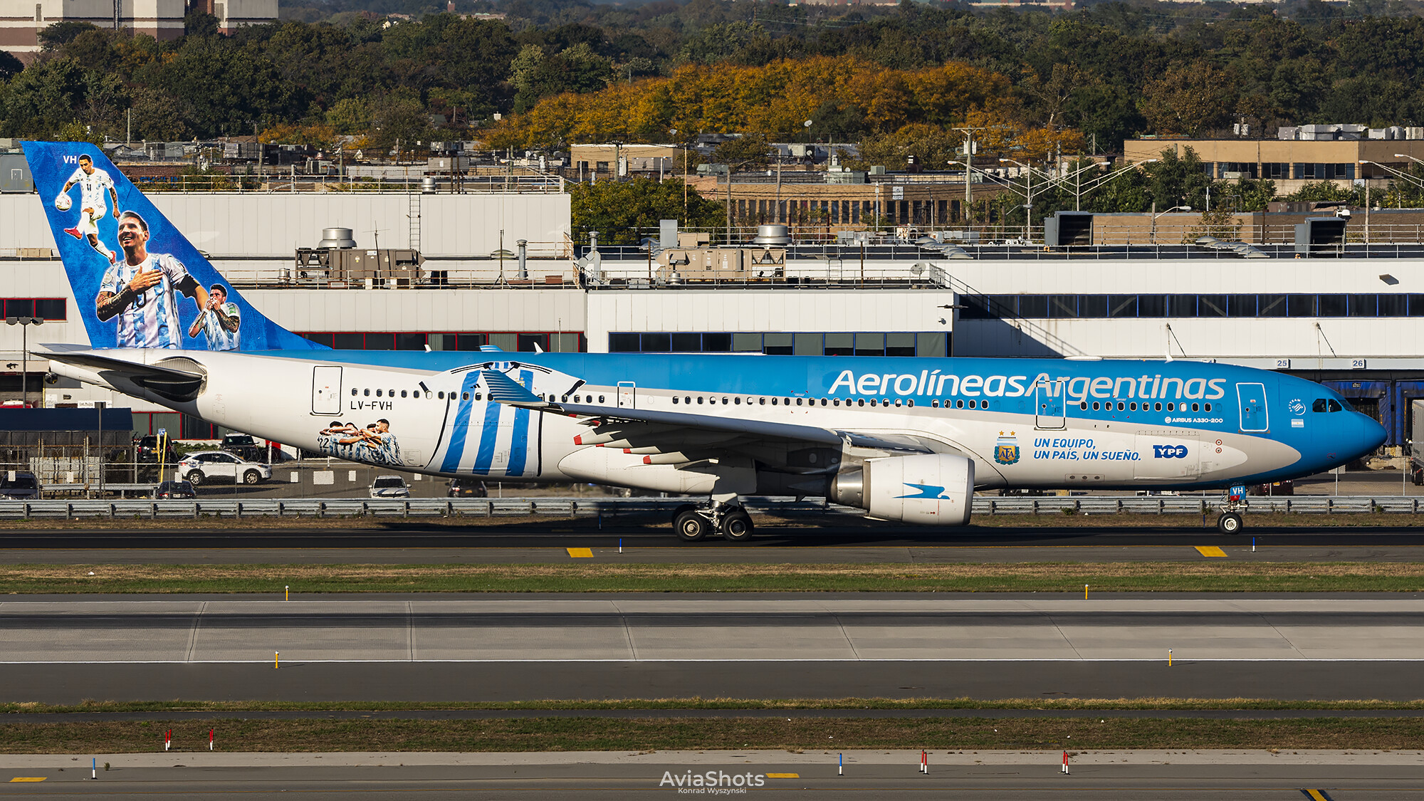 Aerol neas Argentinas inici sus vuelos charter a Qatar con