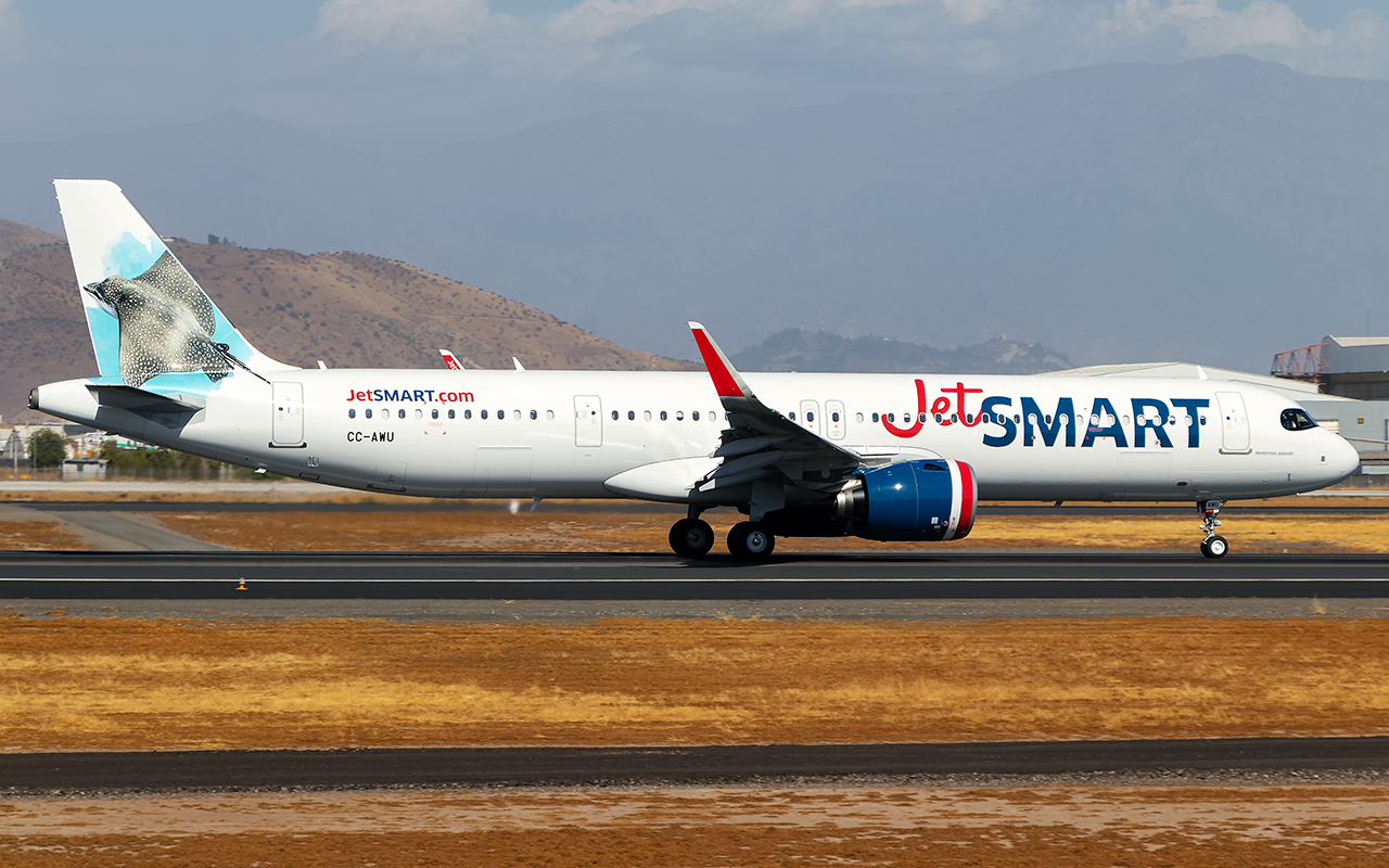 CC-AWU - JetSMART - Comodoro Arturo Merino Benítez International Airport