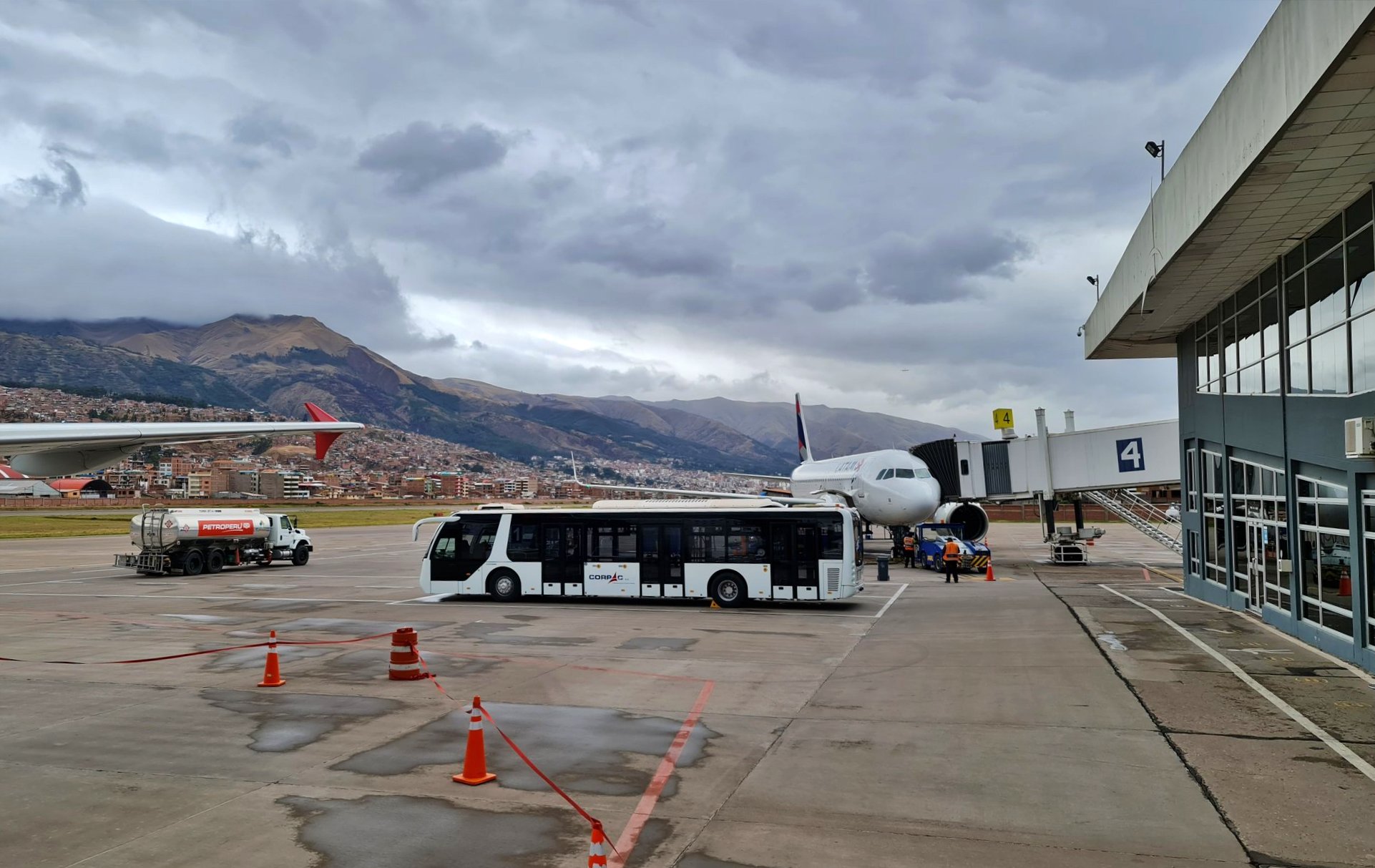 Flights to Cusco to resume this Friday after attempted seizure