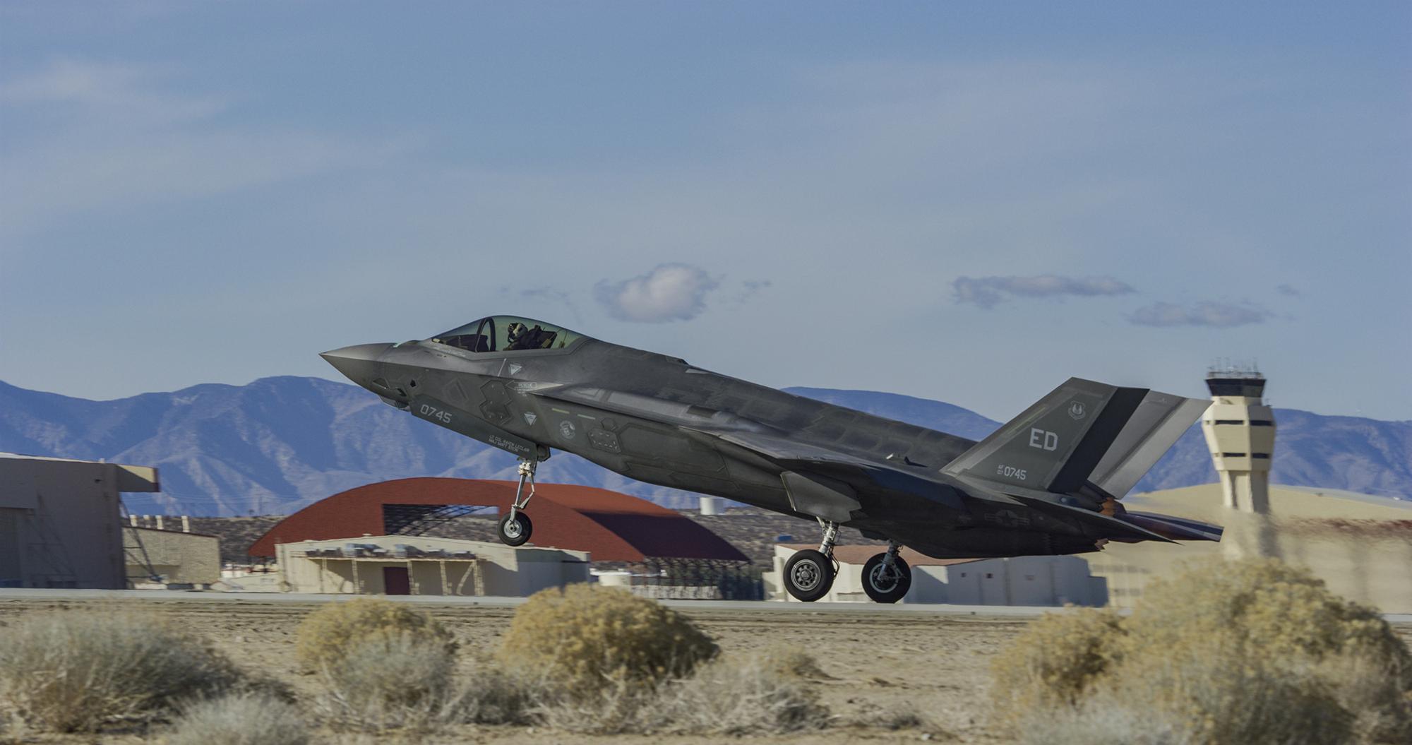 F-35 TR-3