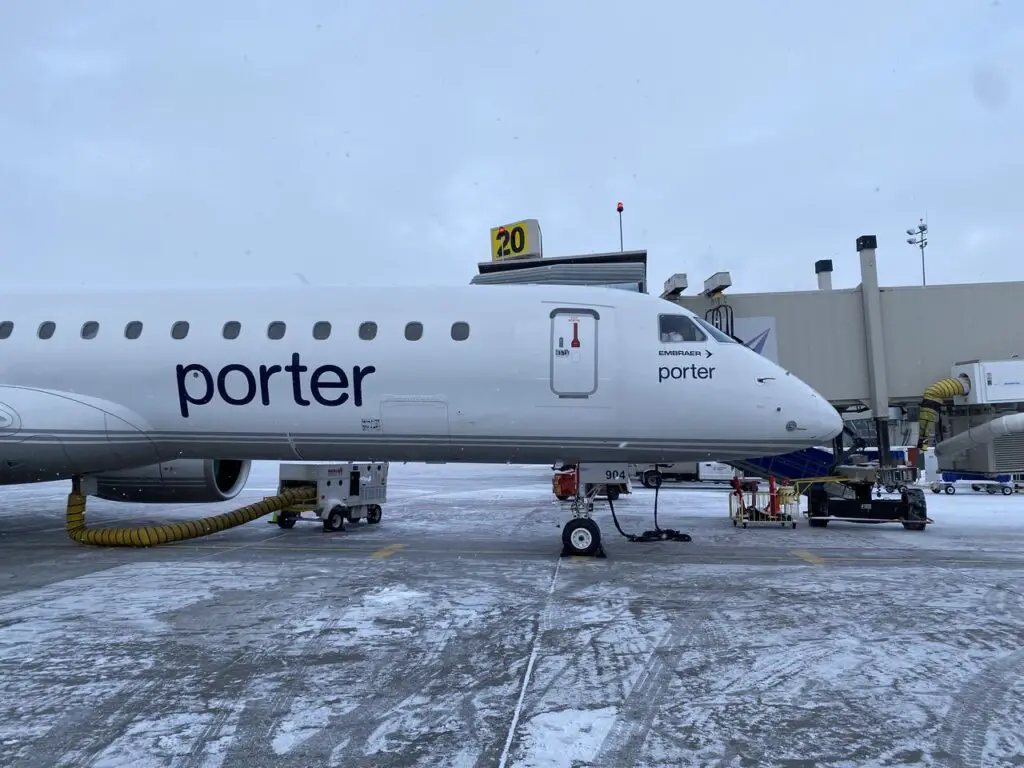 Porter Embraer E195-E2