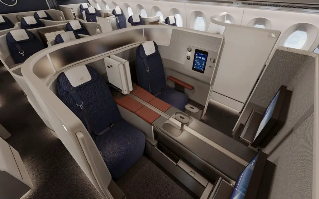 Lufthansa-Allegris-Business-Class-Business-Suite-innen