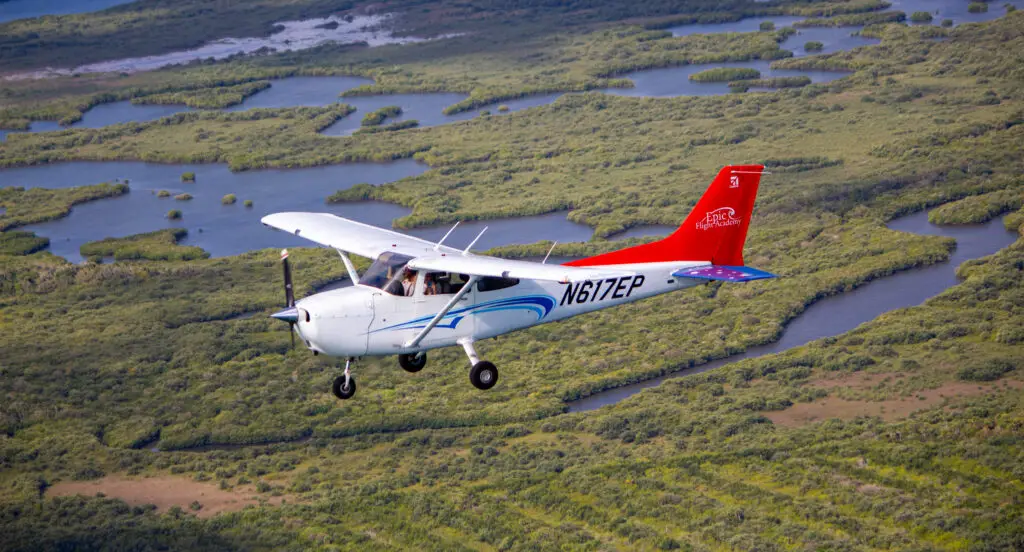 Textron Aviation y Epic Flight Academy