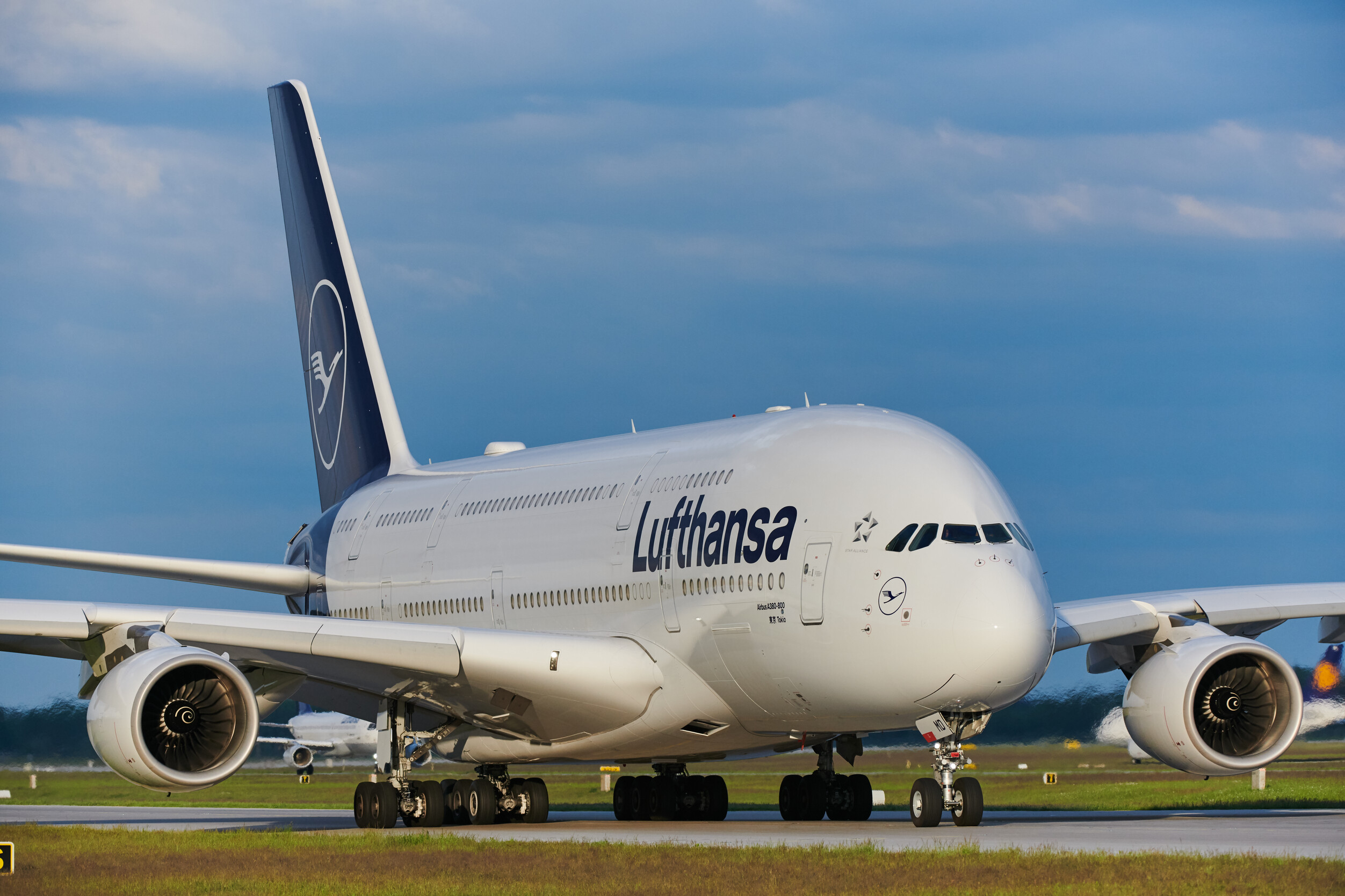 Lufthansa Airbus A380