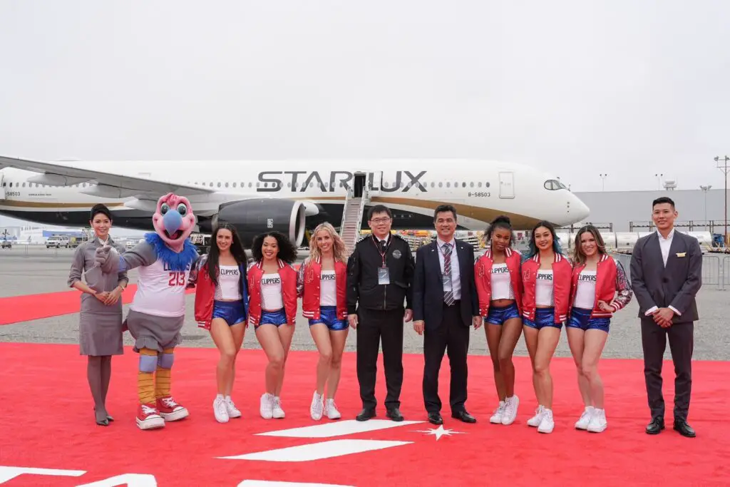 Starlux Airbus A350