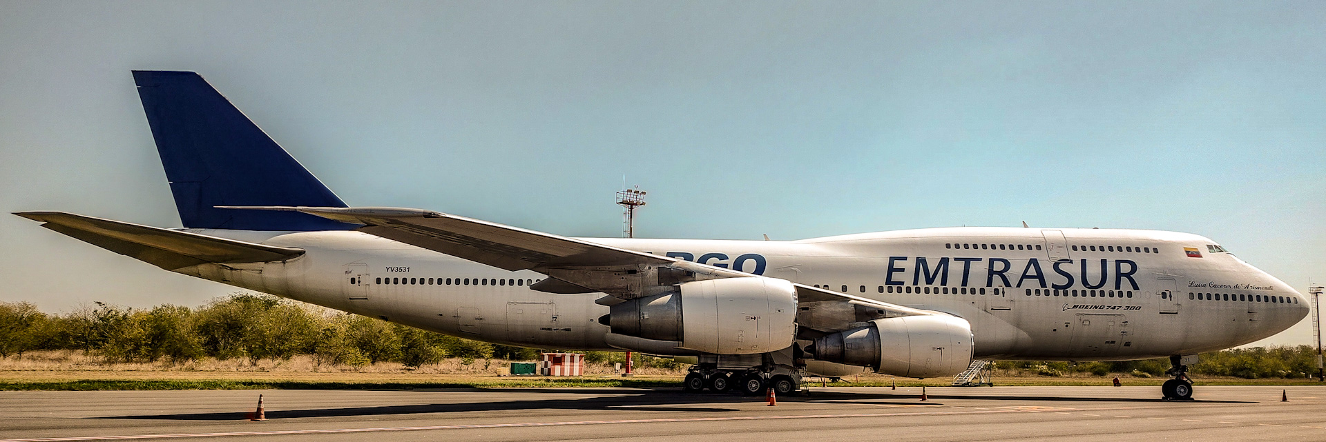 Emtrasur Boeing 747-300M