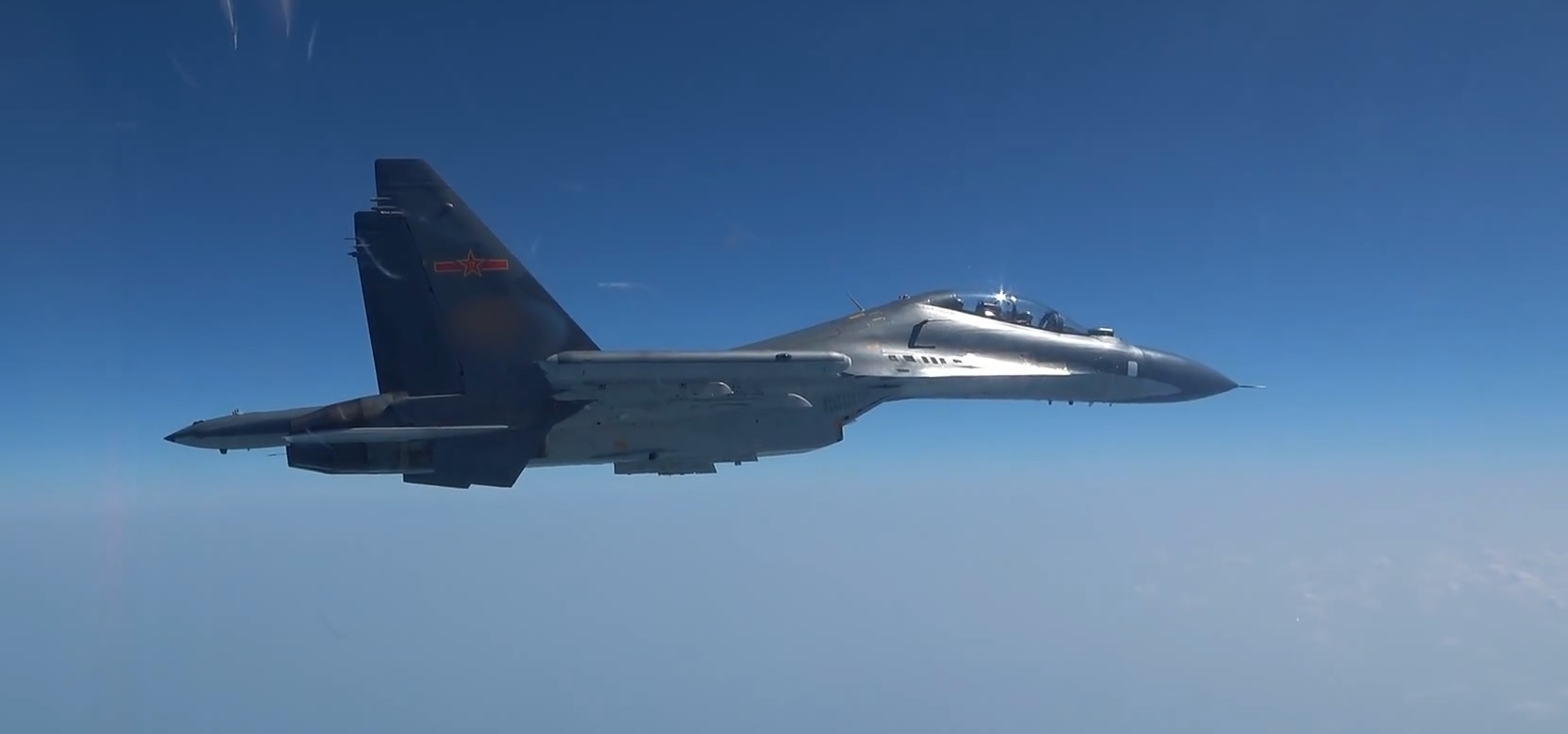 Su-30MKK chino cerca de Taiwán.