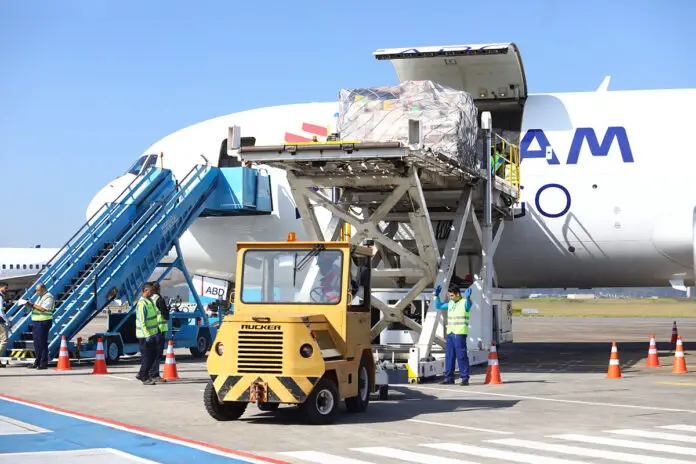 Latam Cargo obtuvo certificación de IATA para baterías de Litio.