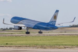 Argentina's Presidential Plane ARG 01 (Photo: Tanner Colvin / @tcksphoto)