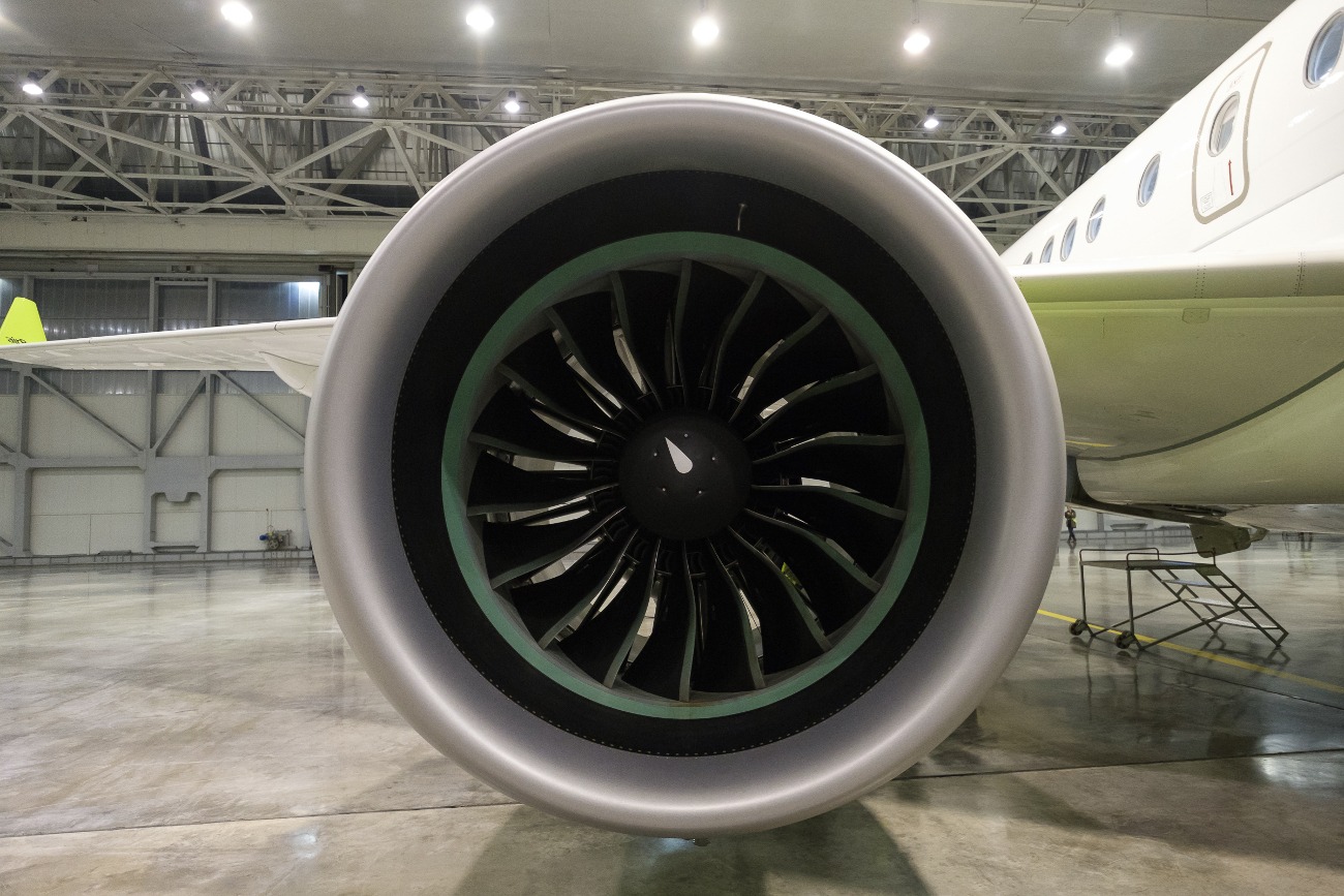 Pratt & Whitney PW1000G - Airbus A220 airBaltic - Wikipedia Commons by Kārlis Dambrāns