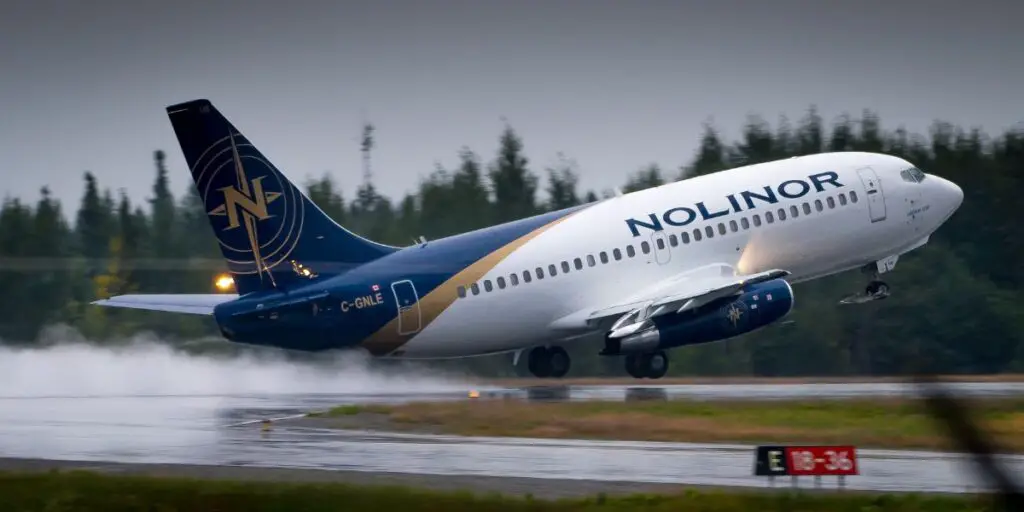 Nolinor Boeing 737-200