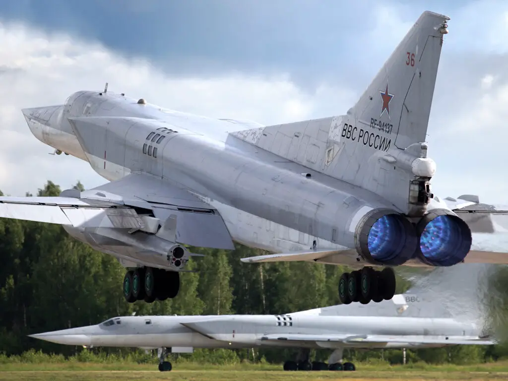 Tu-22M3 derribado