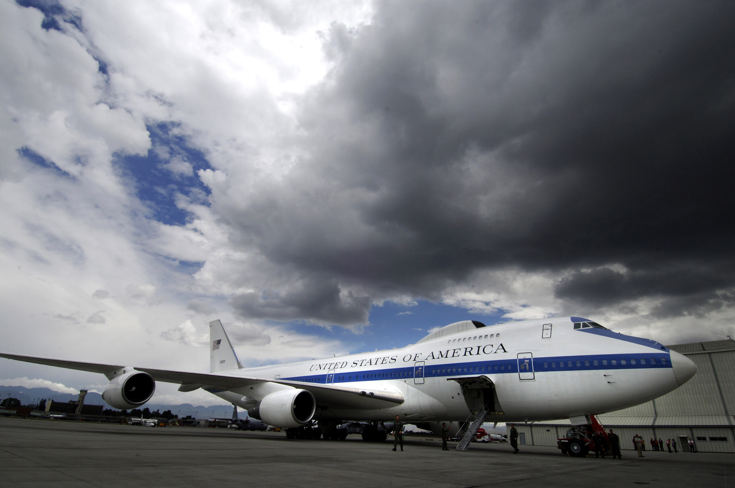 USAF E-4B "Doomsday Plane"