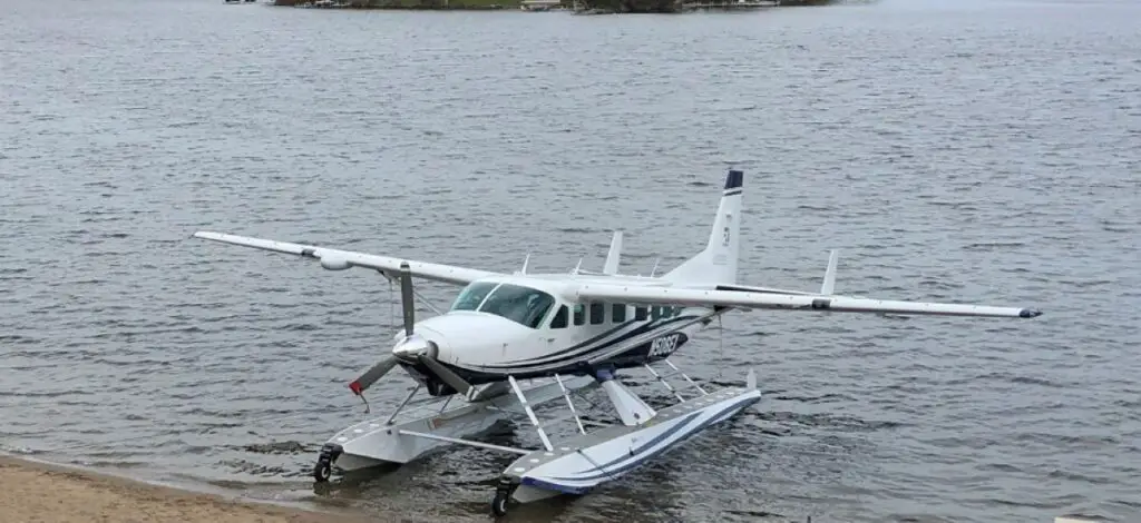 Cessna Grand Caravan Amphibian Alma Air