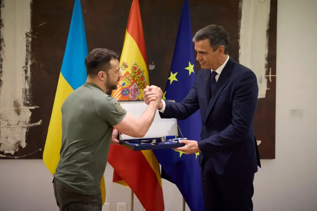 España y Ucrania firman acuerdo de seguridad