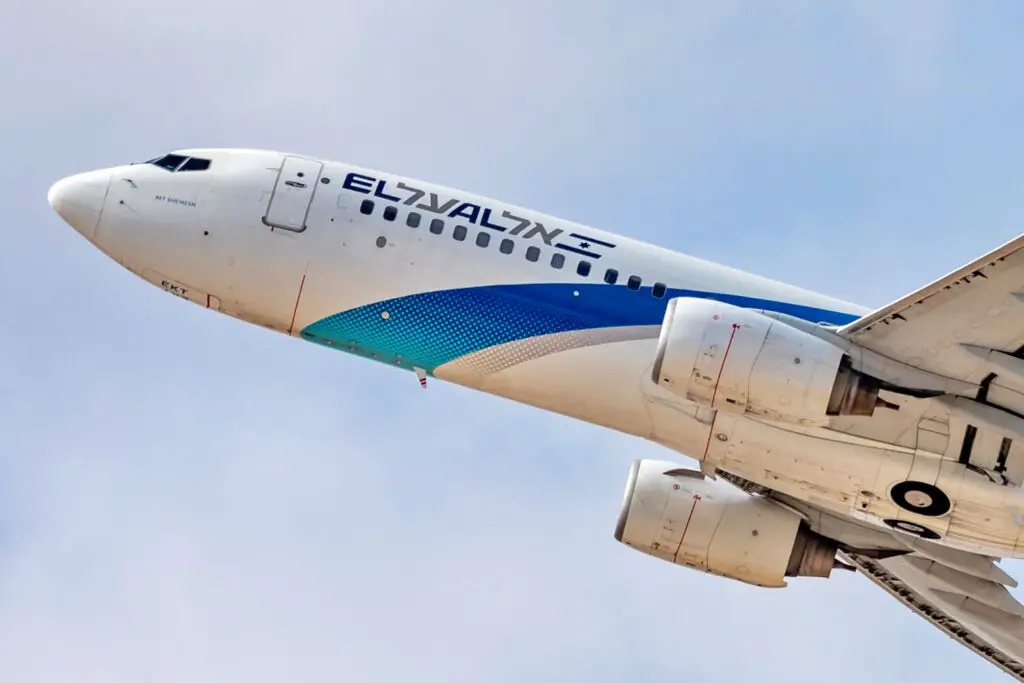 El Al Israel Boeing 737-800 By Oren Rozen - Own work, CC BY-SA 4.0, https://commons.wikimedia.org/w/index.php?curid=132132565