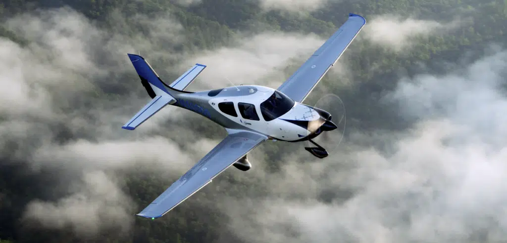 Delivery SR-22 Gen 7. Cirrus Aircraft