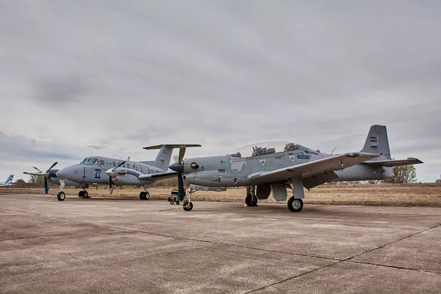 Huron Tucano Tecnam Fuerza Aérea Arentina