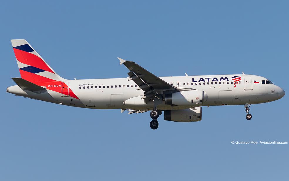 CC-BLA - LATAM Airlines Chile - Airbus A320-232