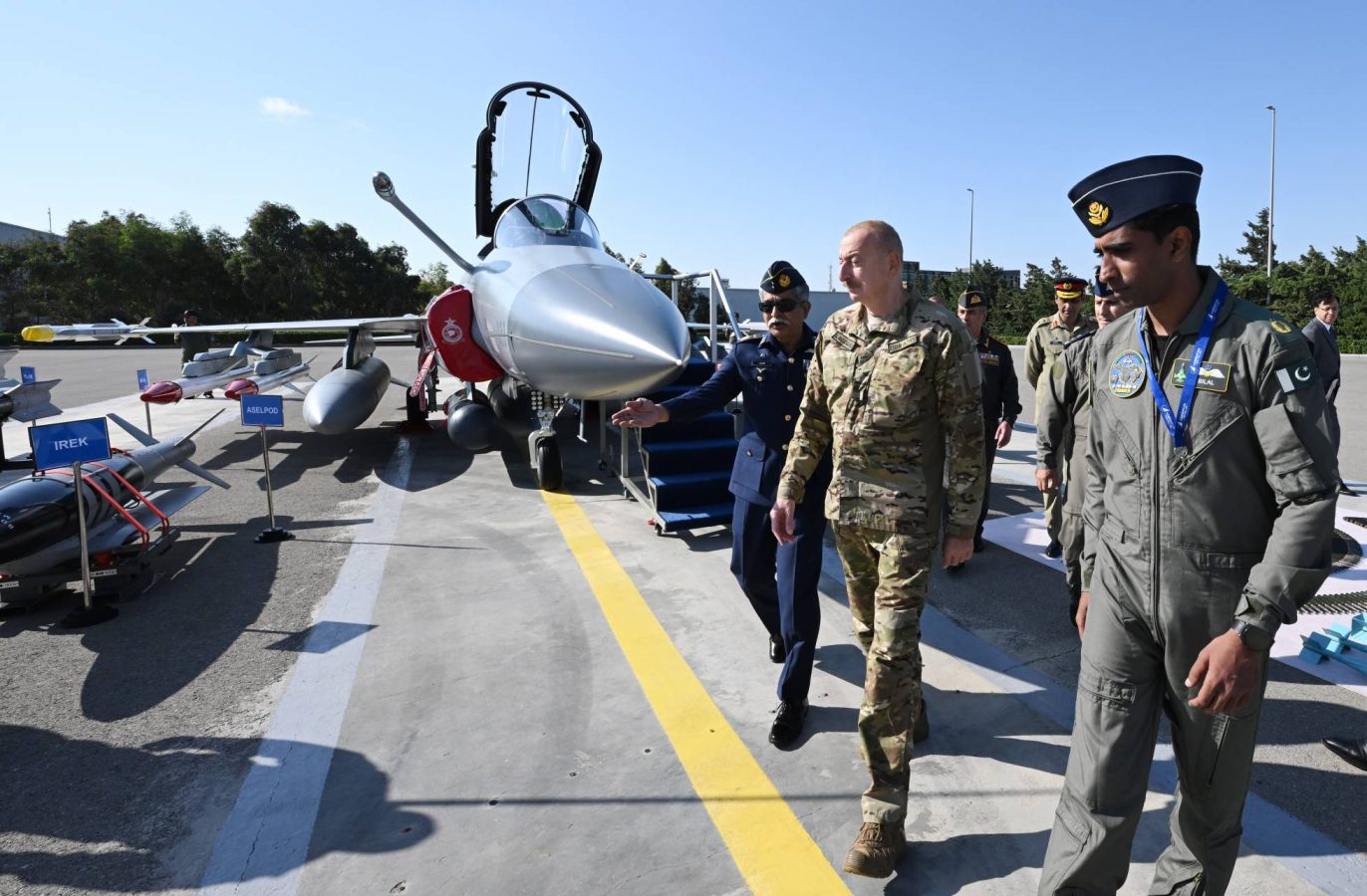 JF-17 Block III Azerbaiyán