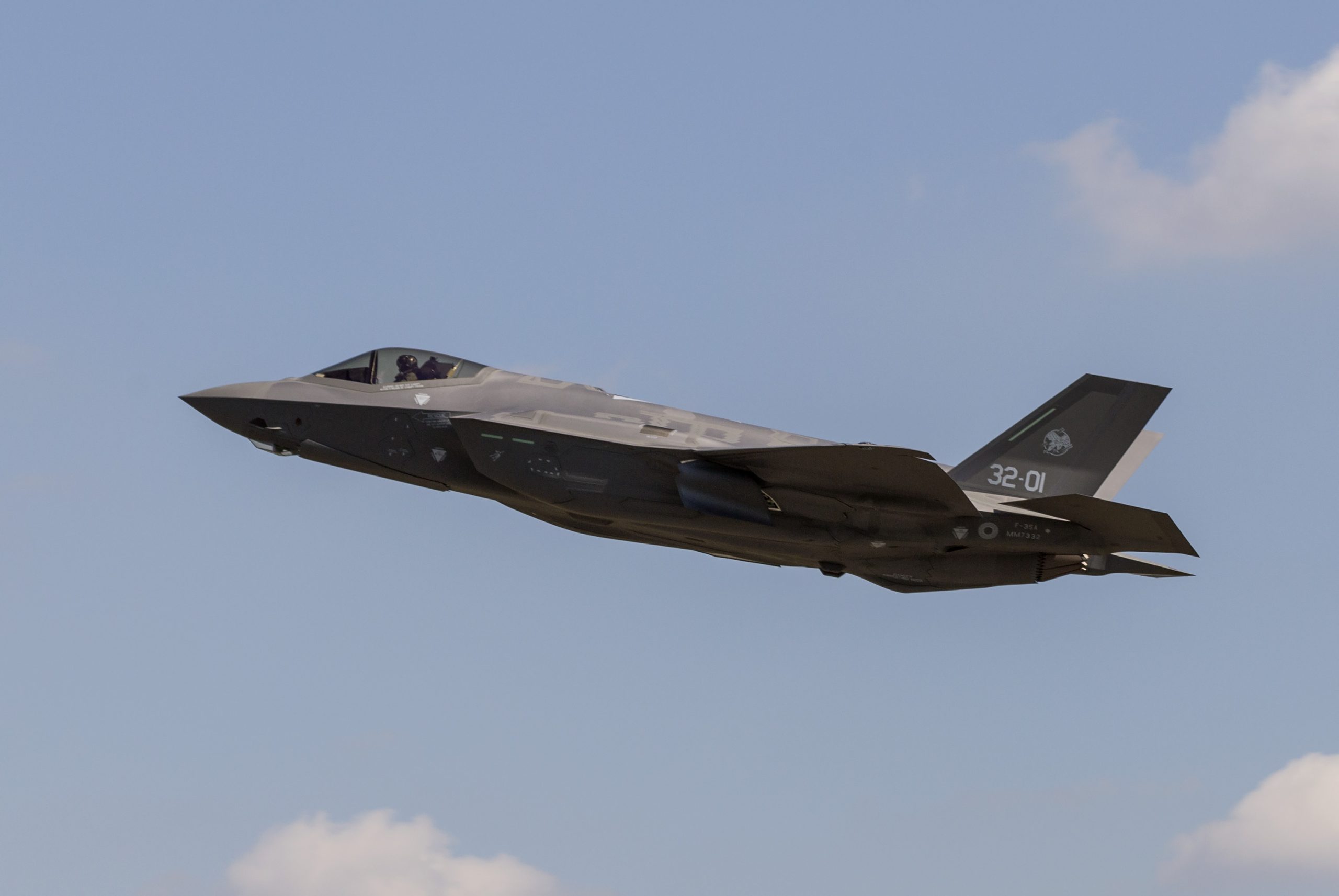 Mas F-35 para Italia