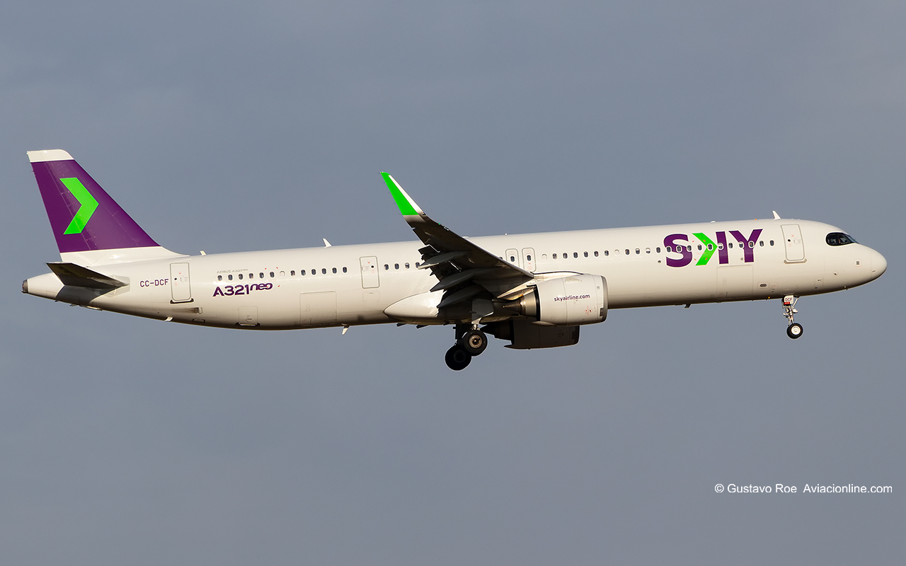 CC-DCF - SKY Airline - Airbus A321-251 neo