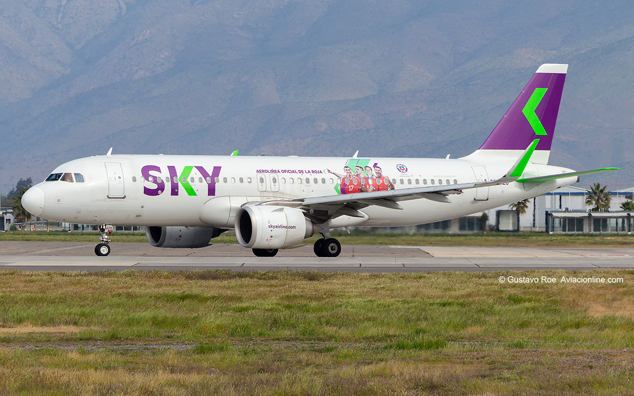 CC-AZO - SKY Airline - Airbus A320-251 neo