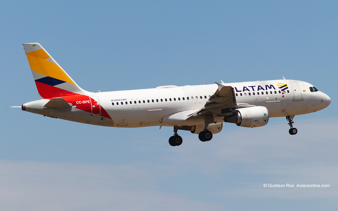 CC-BFE - Airbus A320-214 - LATAM Airlines