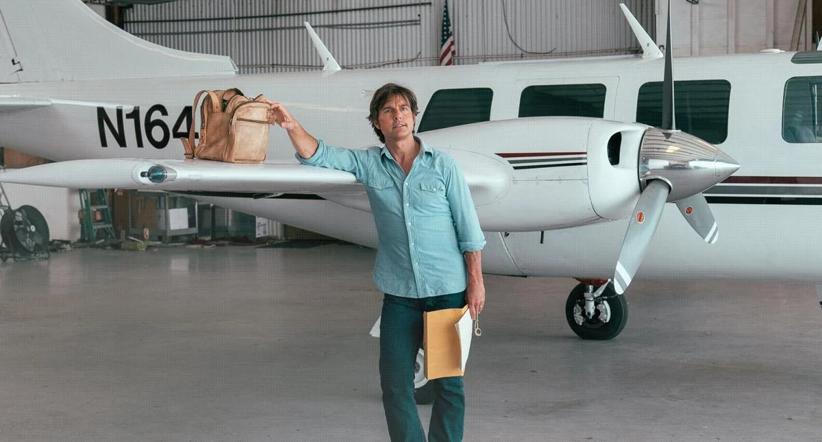 American Made Aerostar Tom Cruise 